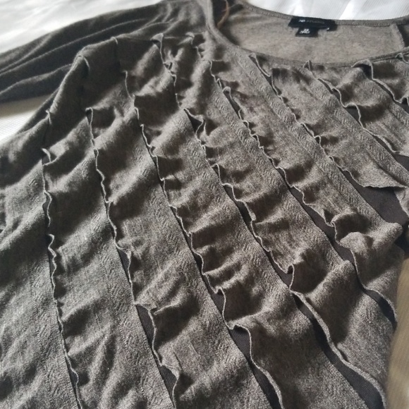 Shirt - Picture 2 of 4